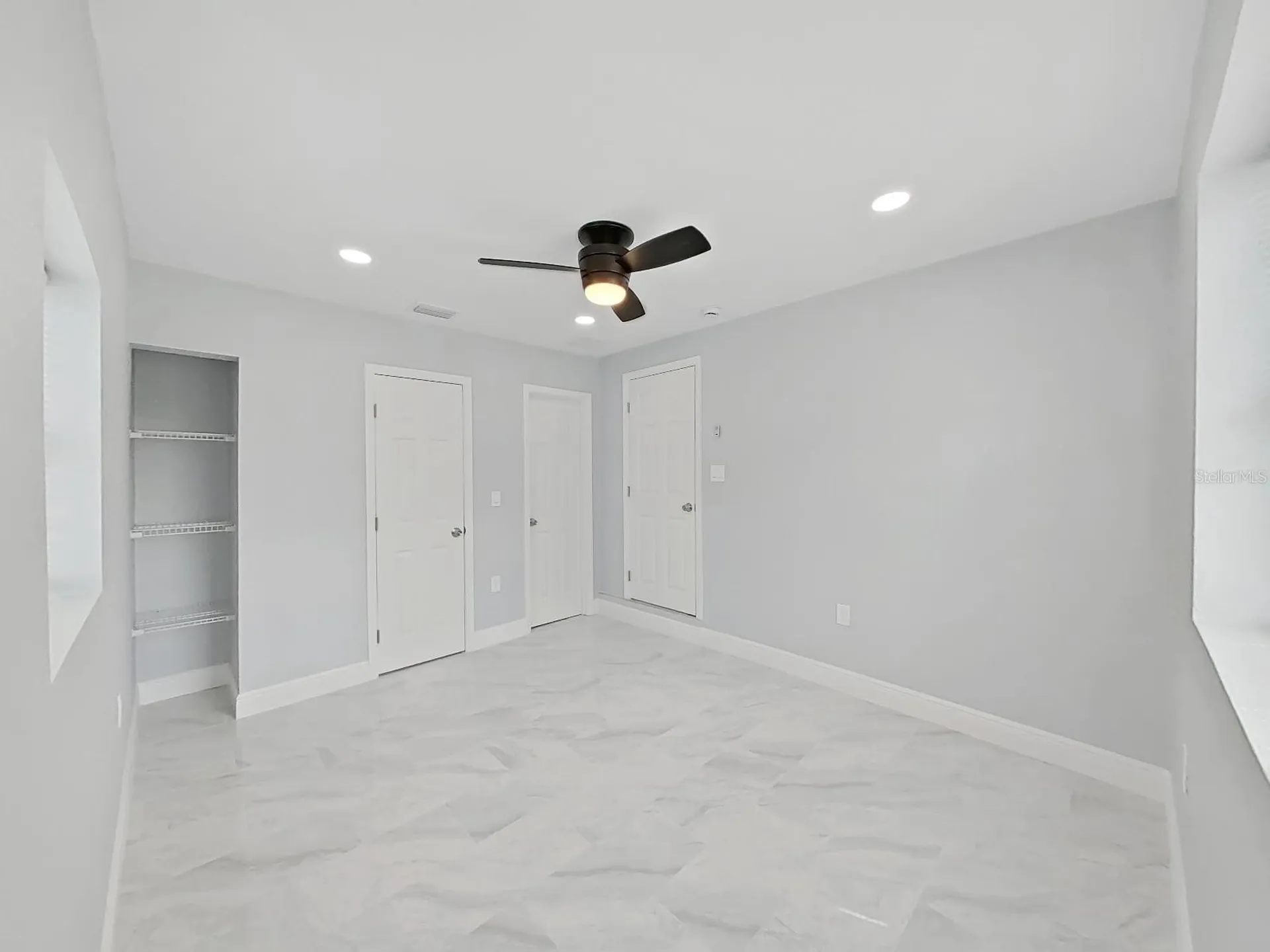 8721 N River Forest Circle Tampa FL 33604