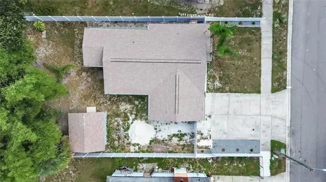 8721 N River Forest Circle Tampa FL 33604