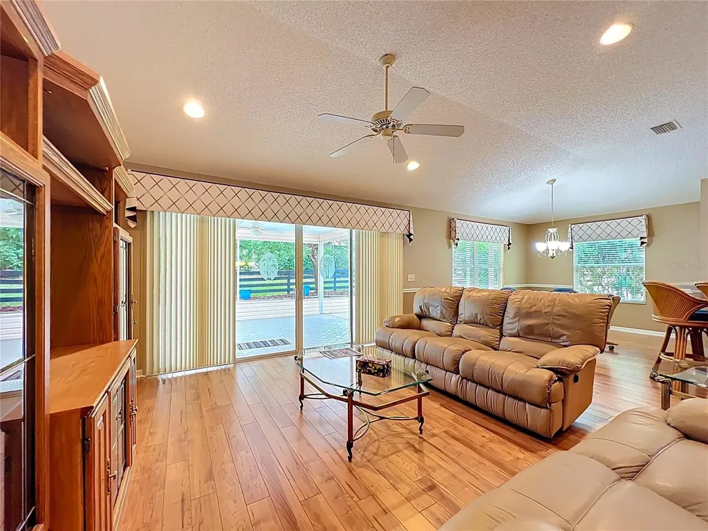 16946 SE 93rd Cuthbert Circle The Villages FL 32162