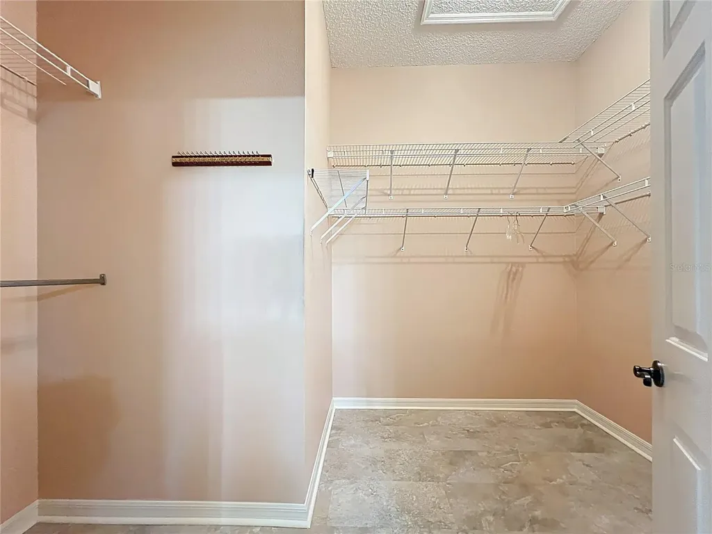 16946 SE 93rd Cuthbert Circle The Villages FL 32162
