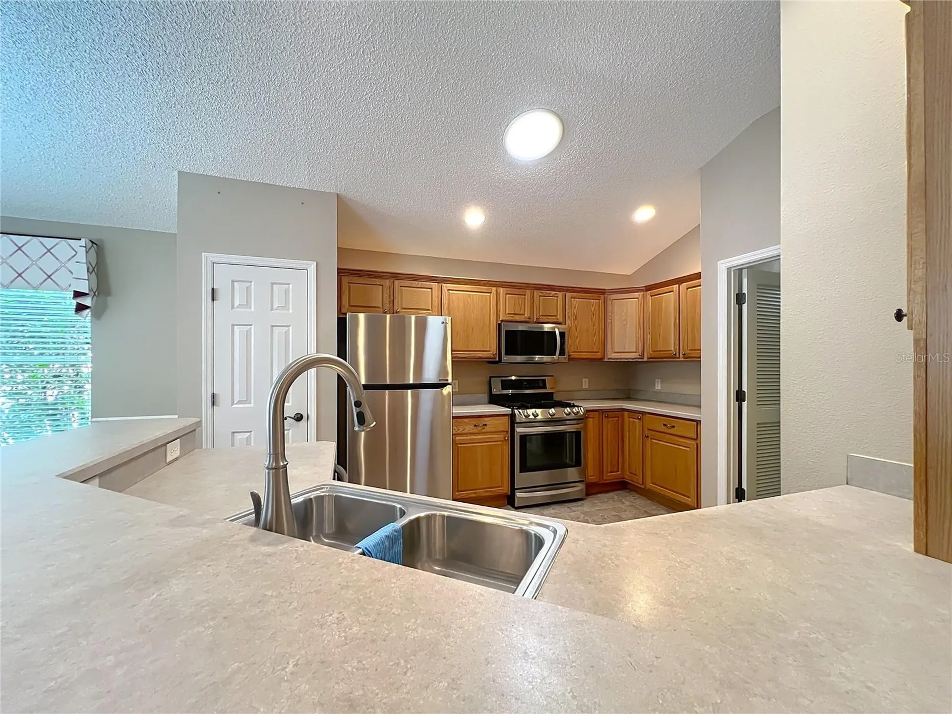 16946 SE 93rd Cuthbert Circle The Villages FL 32162