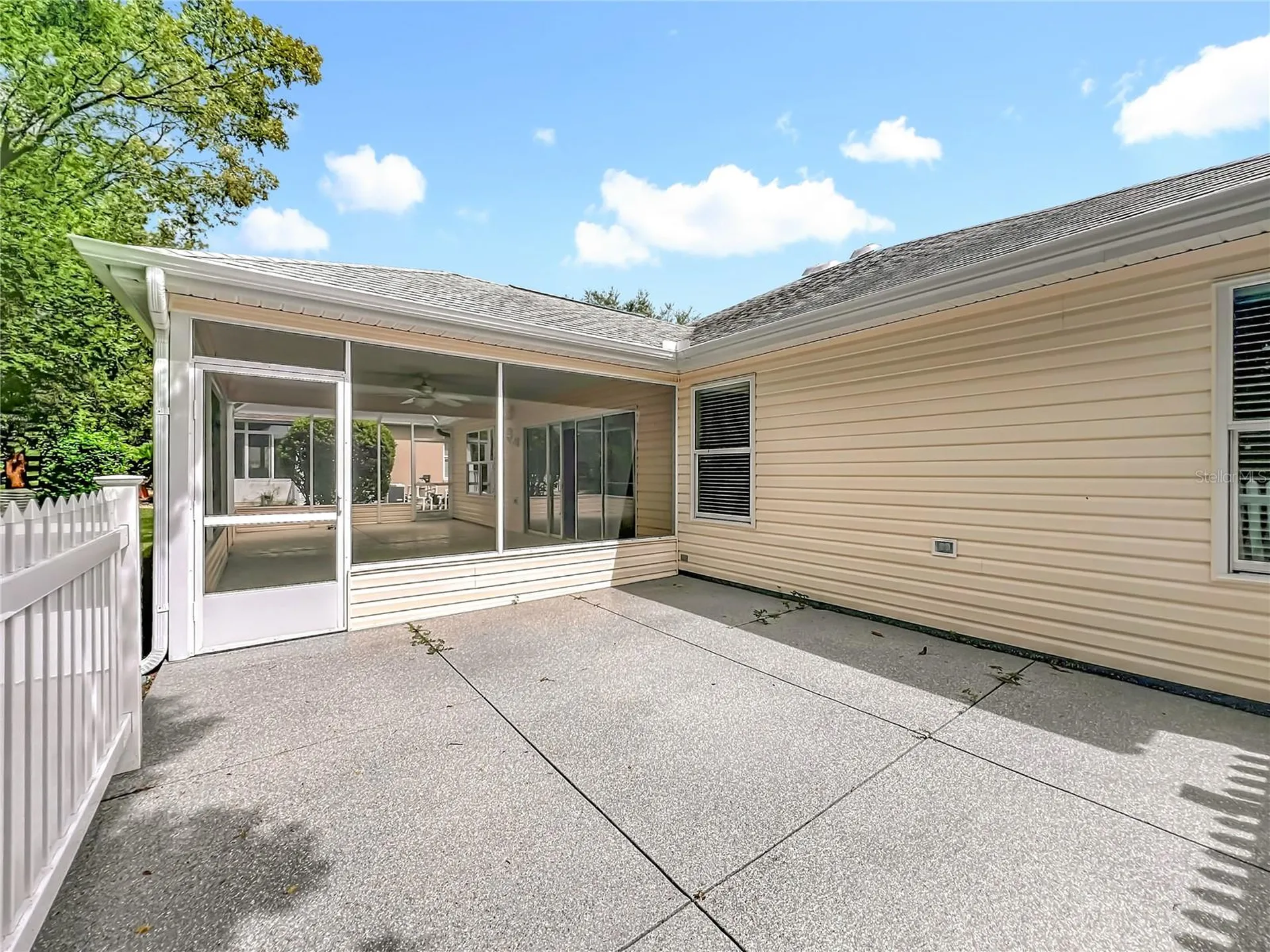 16946 SE 93rd Cuthbert Circle The Villages FL 32162