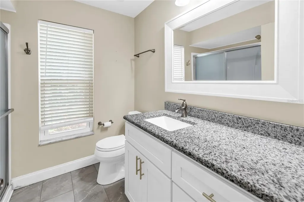 905 Serpentine Drive S St Petersburg FL 33705