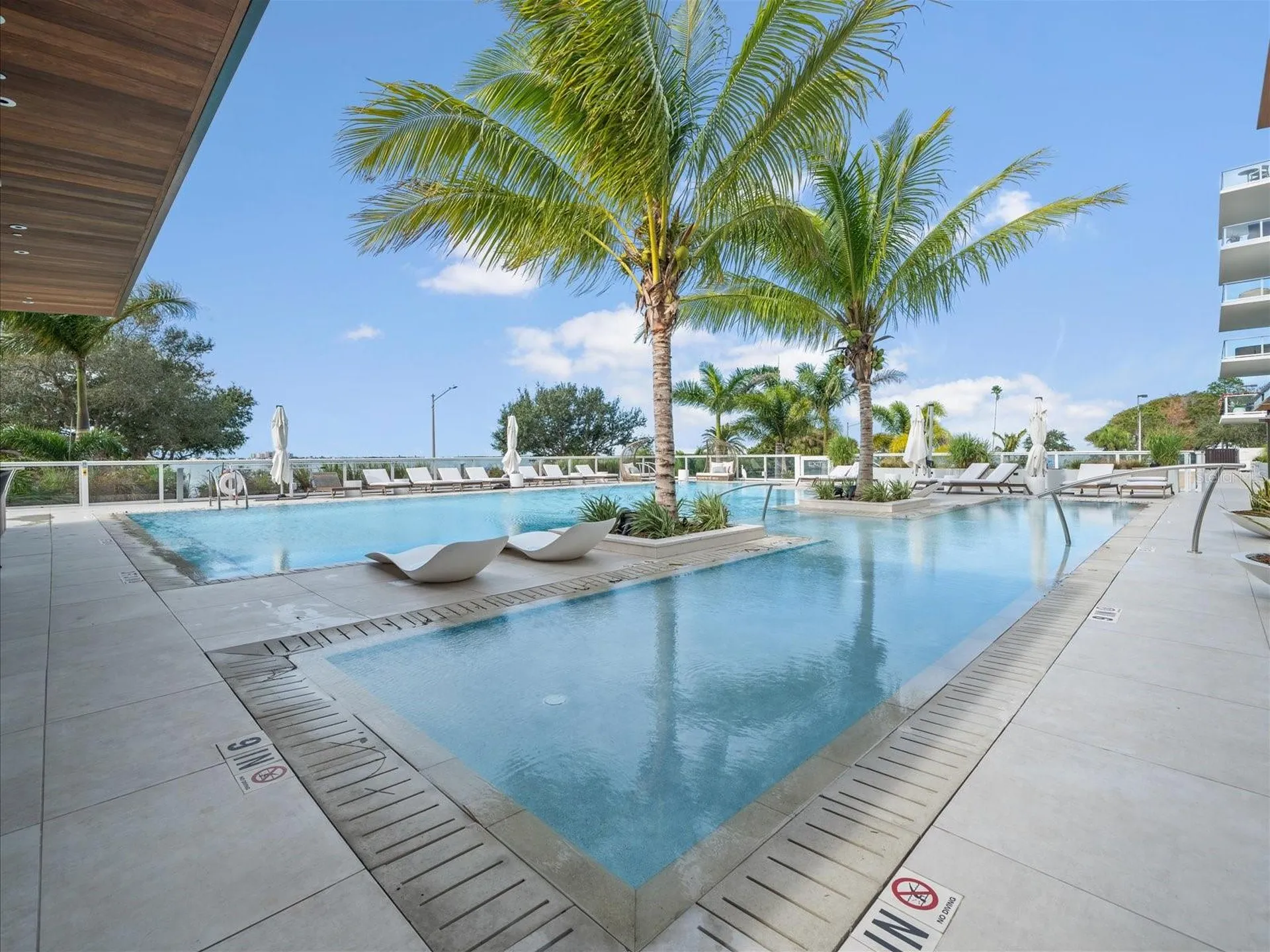 1020 Sunset Point Road Clearwater FL 33755