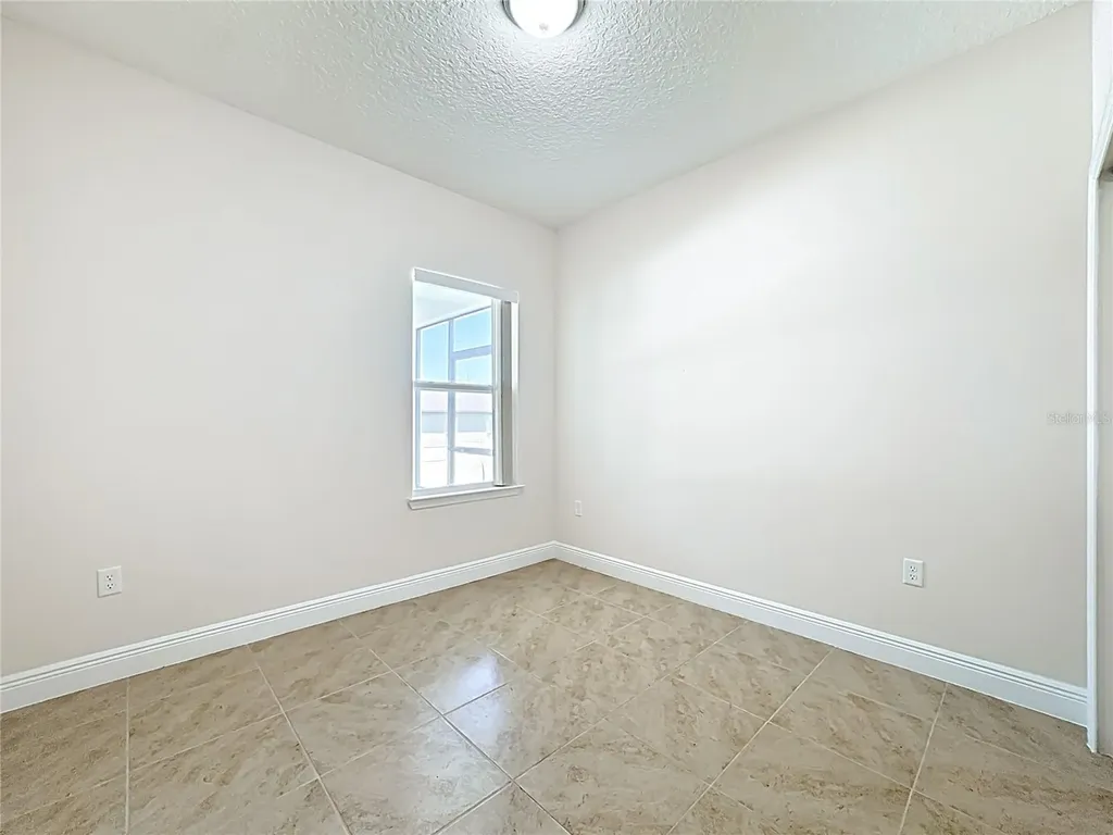 1906 Manatee Drive Kissimmee FL 34759