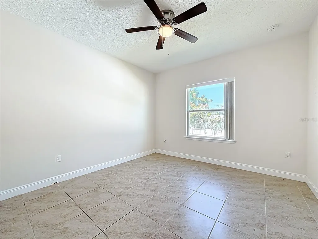 1906 Manatee Drive Kissimmee FL 34759