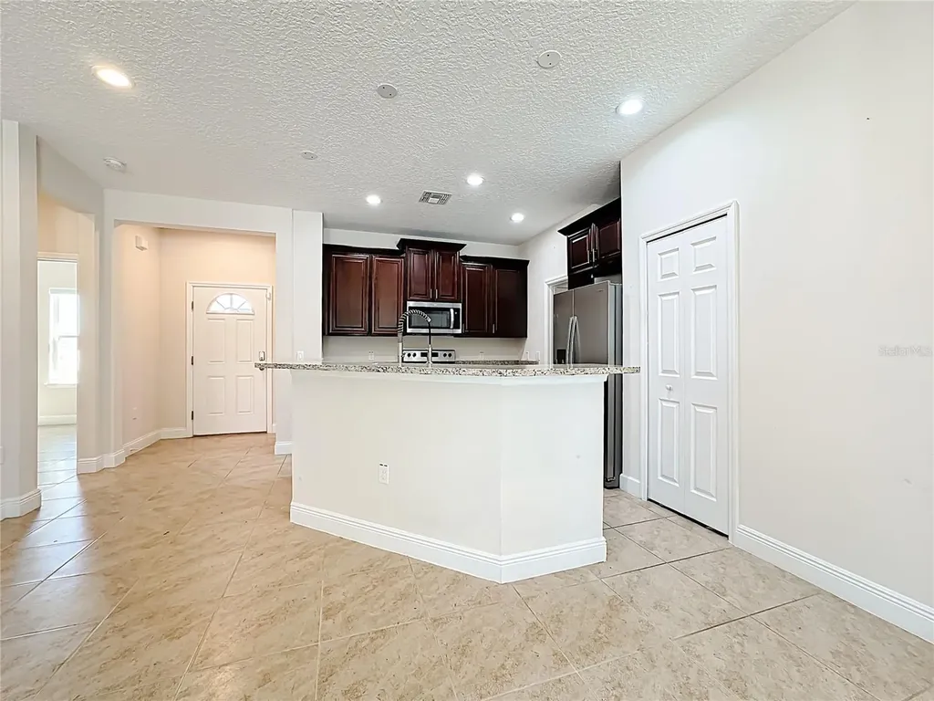 1906 Manatee Drive Kissimmee FL 34759