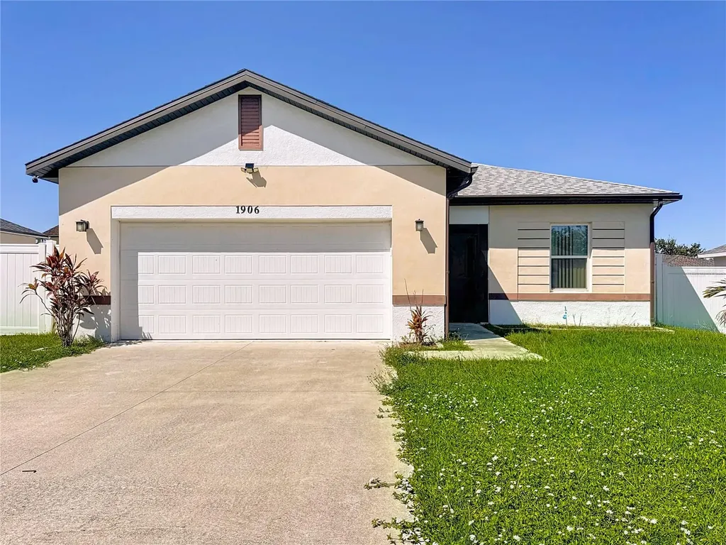 1906 Manatee Drive Kissimmee FL 34759