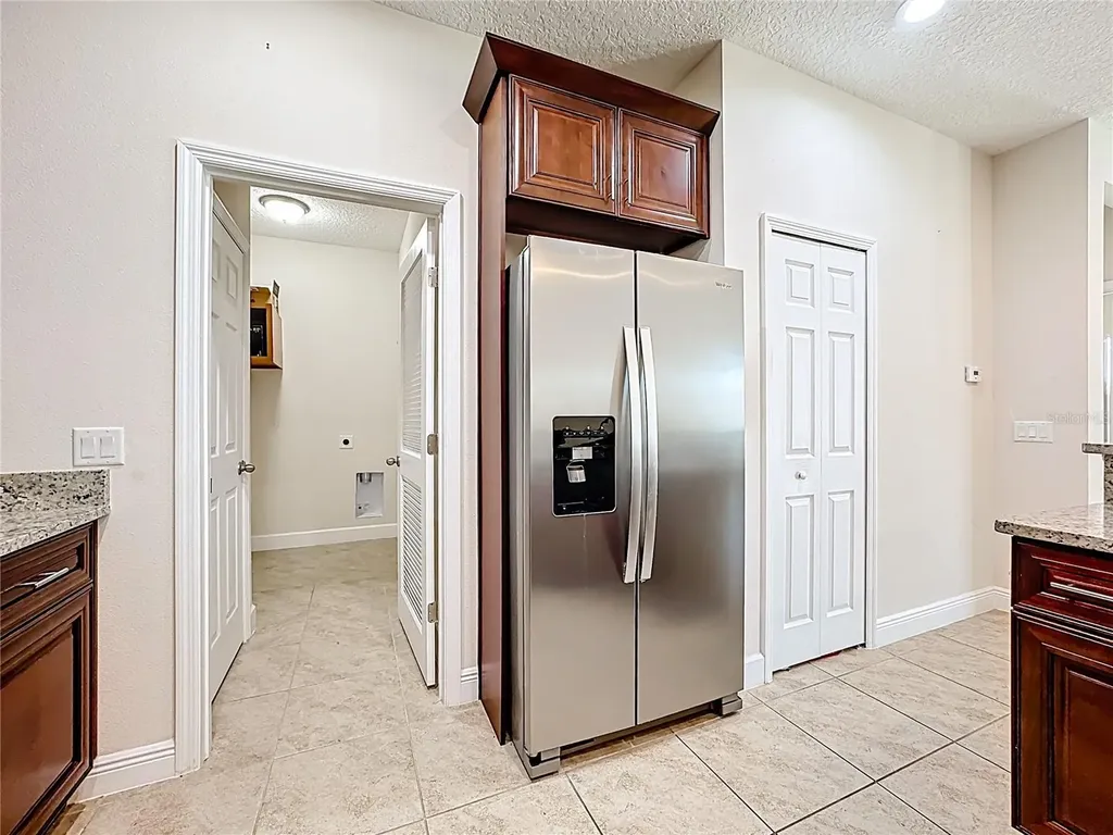 1906 Manatee Drive Kissimmee FL 34759