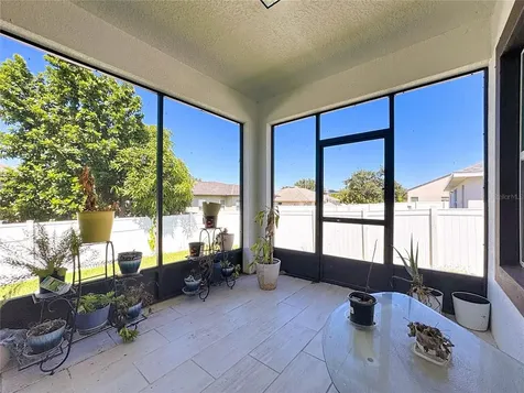 1906 Manatee Drive Kissimmee FL 34759