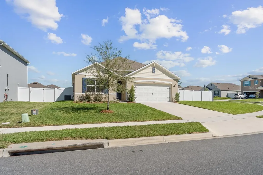 3686 Rory Oak Circle Apopka FL 32703