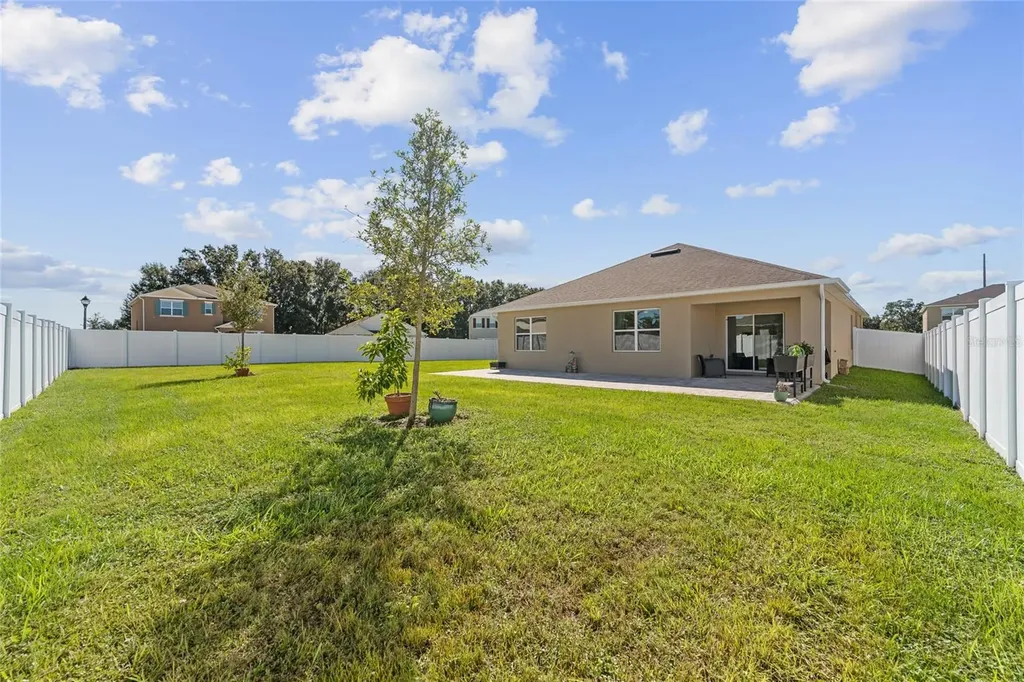 3686 Rory Oak Circle Apopka FL 32703