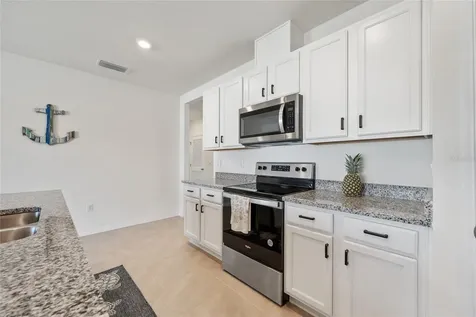 3686 Rory Oak Circle Apopka FL 32703