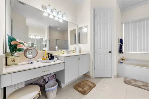 172 NW Magnolia Lakes Boulevard Port St Lucie FL 34952