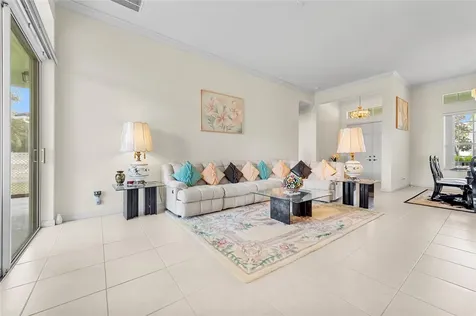 172 NW Magnolia Lakes Boulevard Port St Lucie FL 34952