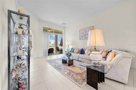 172 NW Magnolia Lakes Boulevard Port St Lucie FL 34952