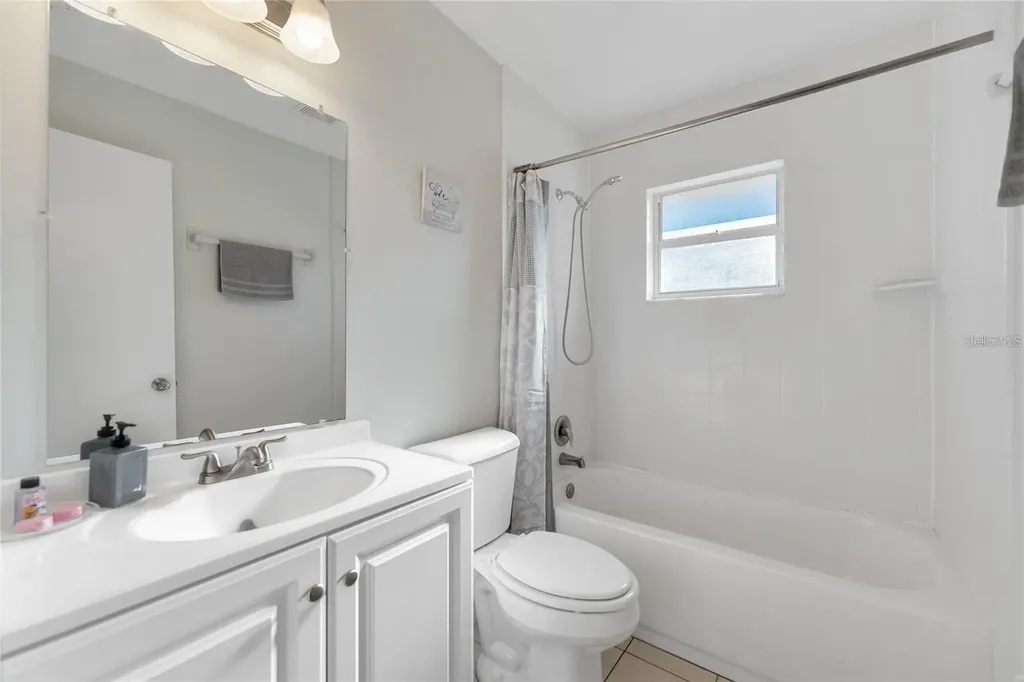 802 Darby Drive Kissimmee FL 34758