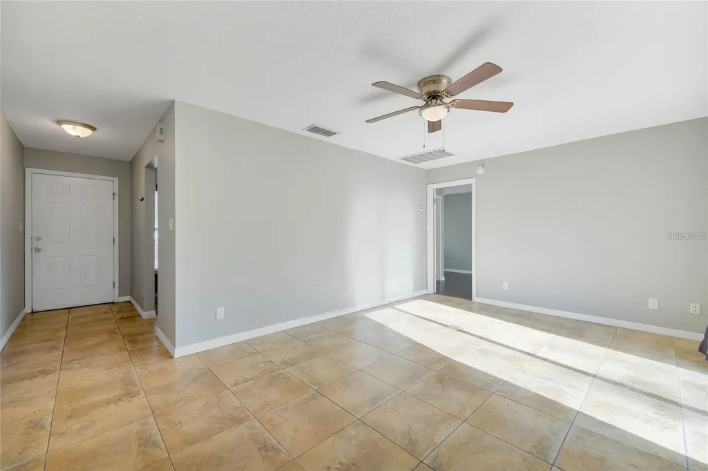 802 Darby Drive Kissimmee FL 34758