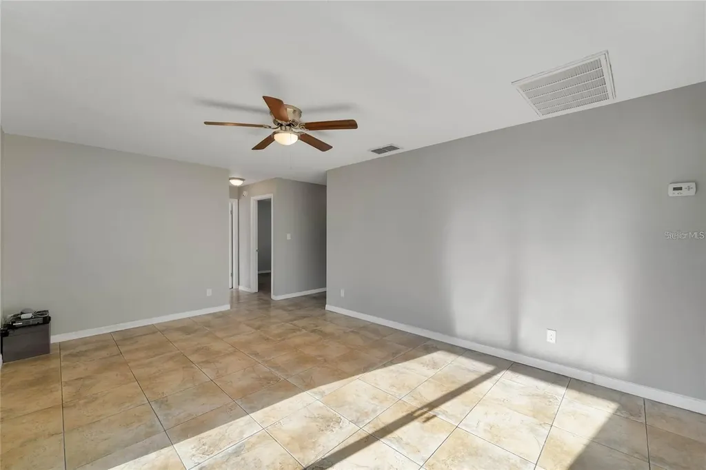 802 Darby Drive Kissimmee FL 34758