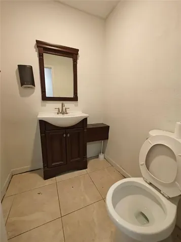 8421 S Orange Blossom Trail Orlando FL 32809