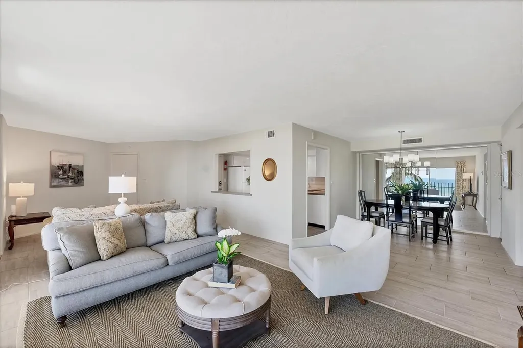 101 Benjamin Franklin Drive Sarasota FL 34236