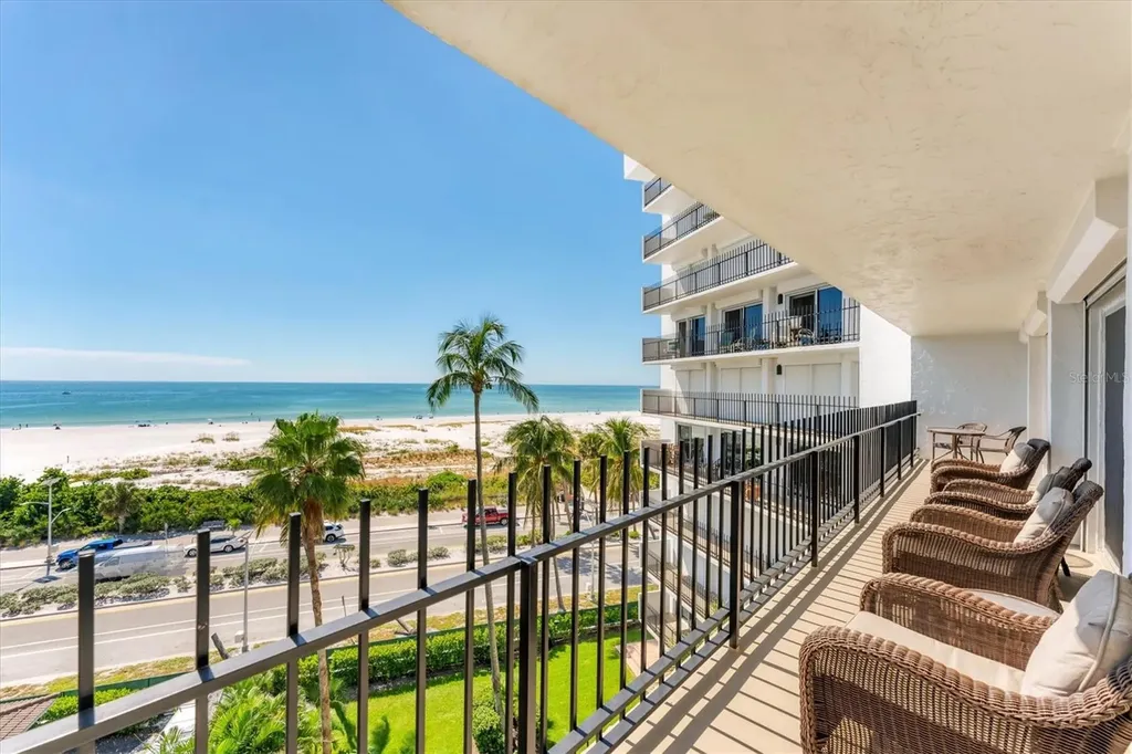 101 Benjamin Franklin Drive Sarasota FL 34236