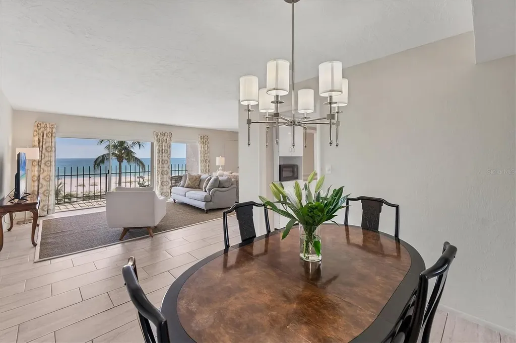 101 Benjamin Franklin Drive Sarasota FL 34236