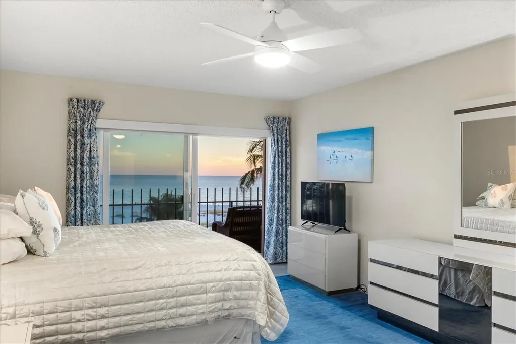 101 Benjamin Franklin Drive Sarasota FL 34236