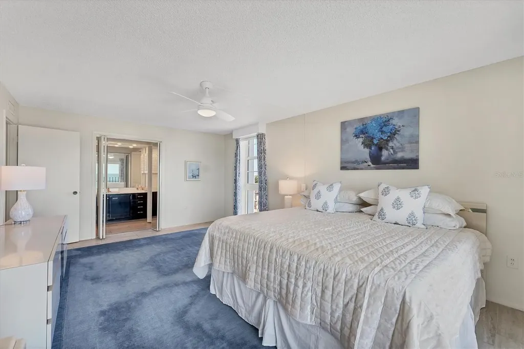 101 Benjamin Franklin Drive Sarasota FL 34236