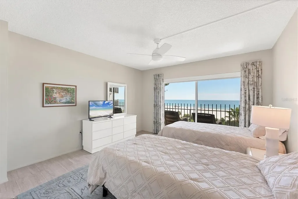 101 Benjamin Franklin Drive Sarasota FL 34236