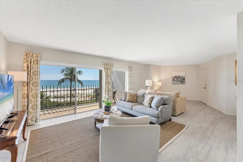 101 Benjamin Franklin Drive Sarasota FL 34236