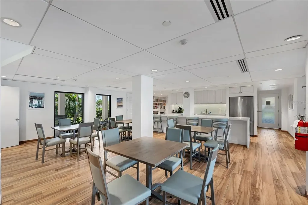 101 Benjamin Franklin Drive Sarasota FL 34236