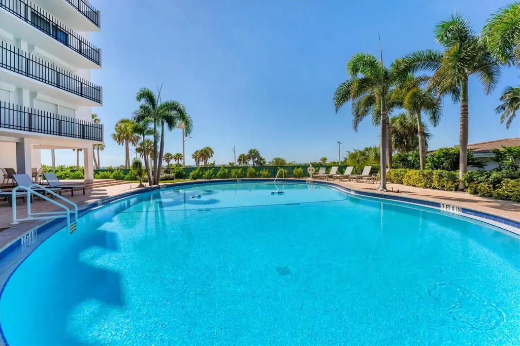 101 Benjamin Franklin Drive Sarasota FL 34236