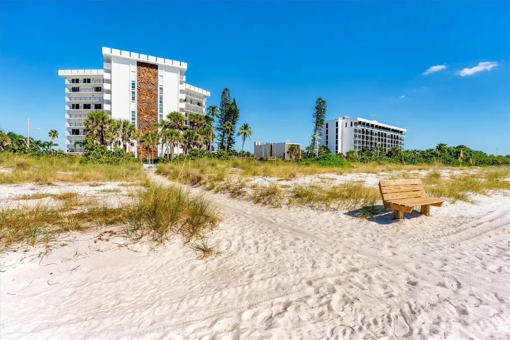 101 Benjamin Franklin Drive Sarasota FL 34236