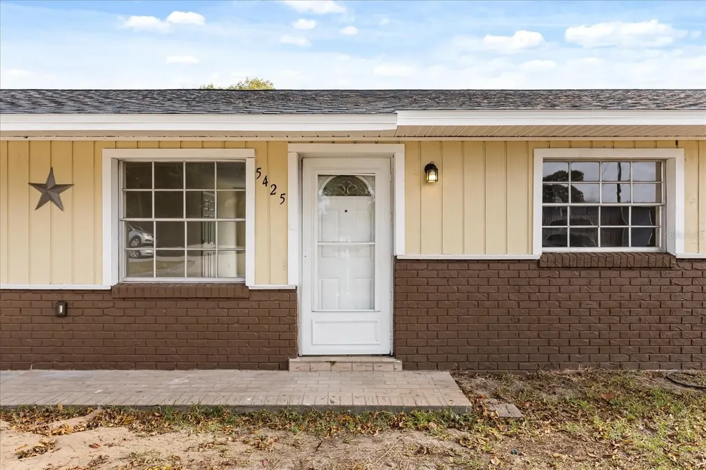5425 NE 22nd Avenue Ocala FL 34479
