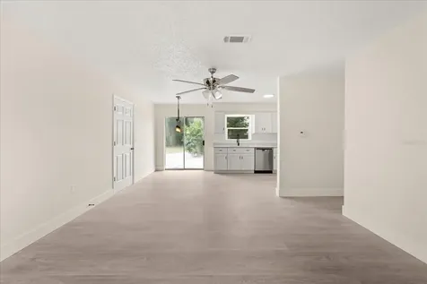 5425 NE 22nd Avenue Ocala FL 34479