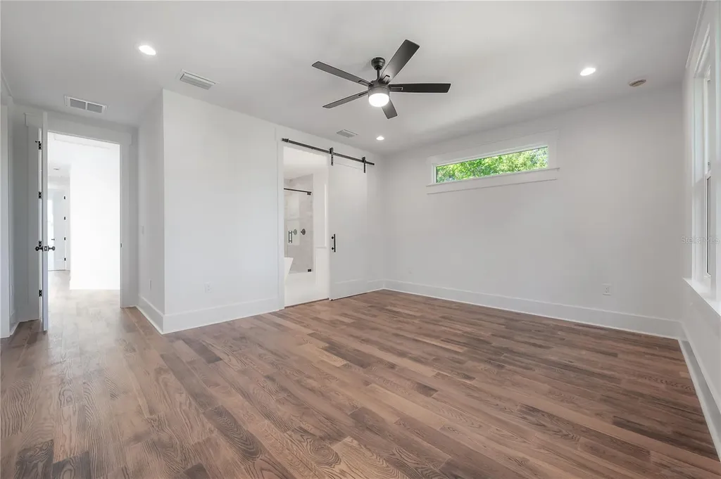 810 E Frierson Avenue Tampa FL 33603