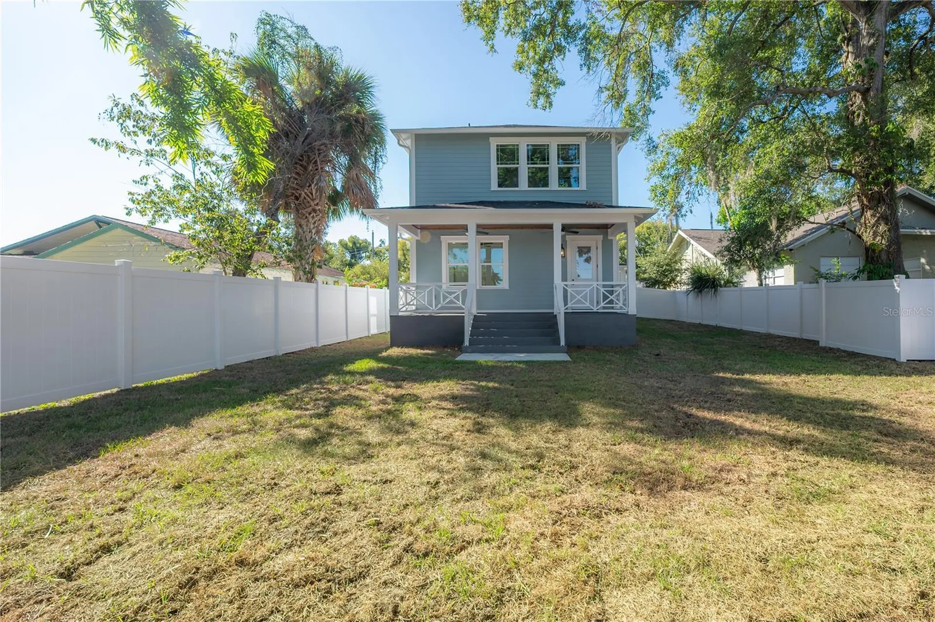 810 E Frierson Avenue Tampa FL 33603