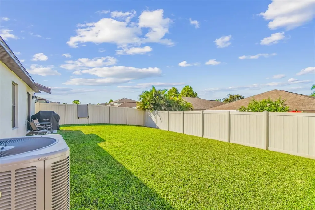 10112 Rosemary Leaf Lane Riverview FL 33578