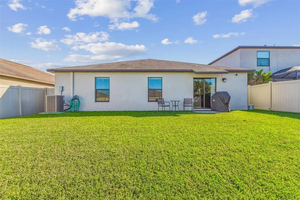 10112 Rosemary Leaf Lane Riverview FL 33578