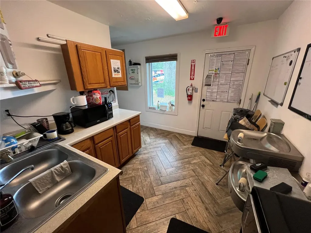 2850 Roosevelt Boulevard Clearwater FL 33760