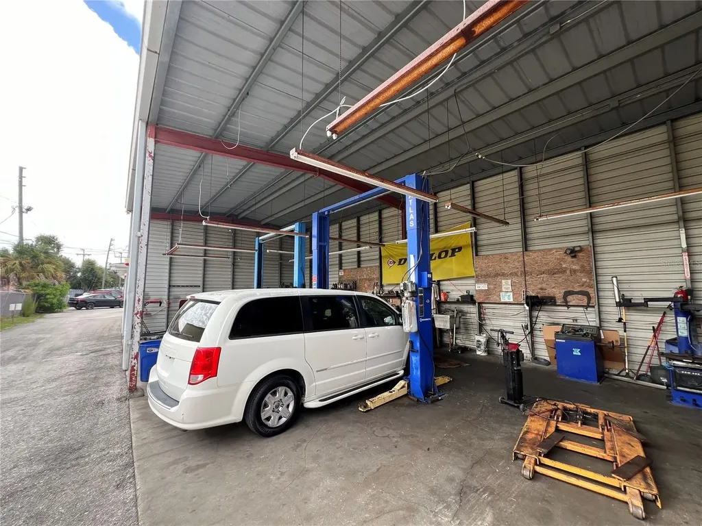 2850 Roosevelt Boulevard Clearwater FL 33760