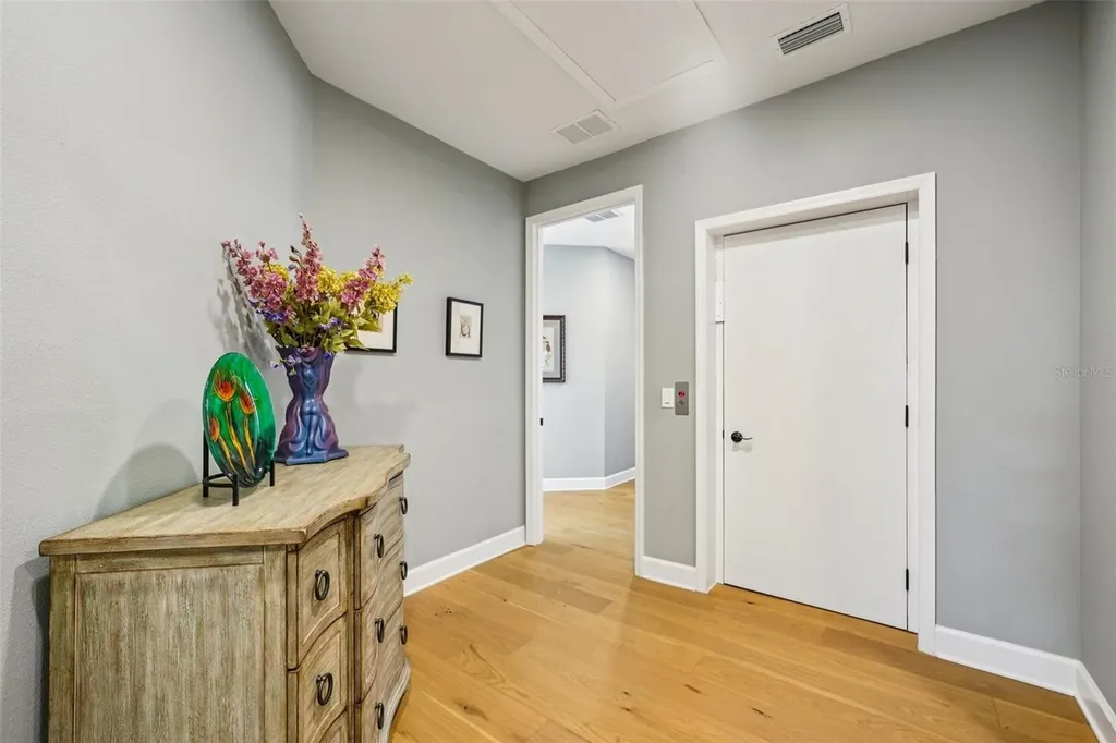 1340 Bayshore Boulevard Dunedin FL 34698