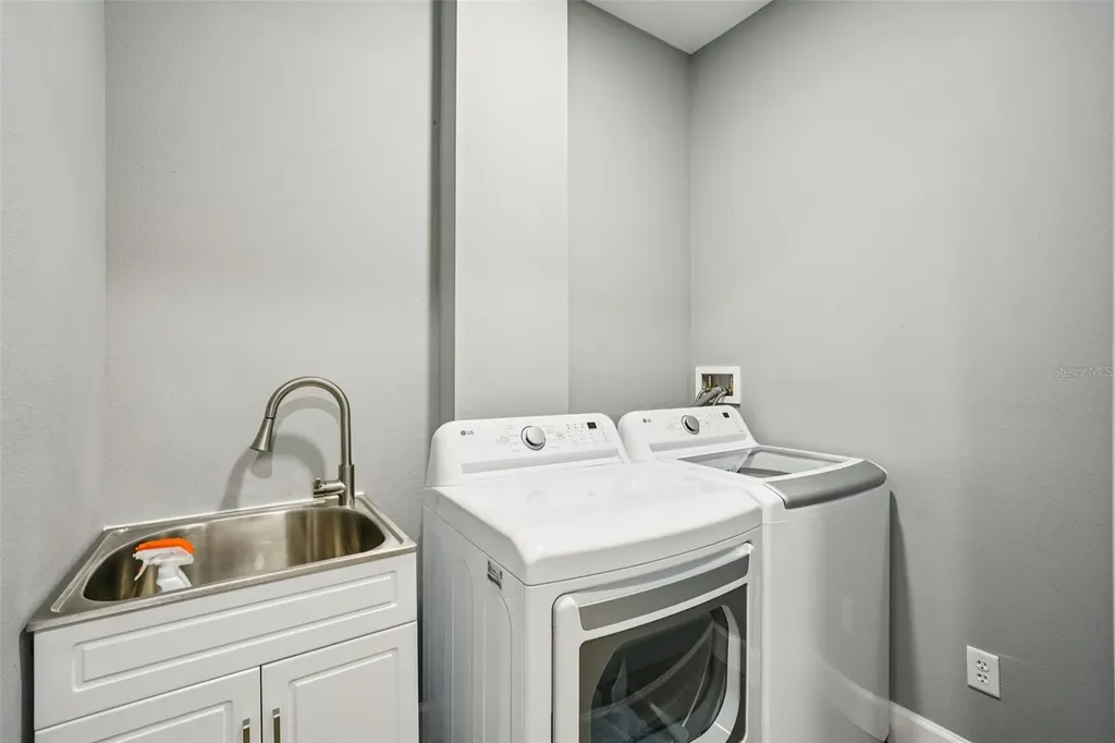 1340 Bayshore Boulevard Dunedin FL 34698