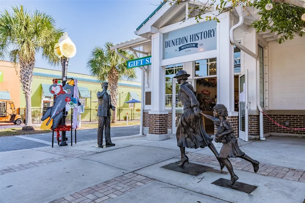 1340 Bayshore Boulevard Dunedin FL 34698