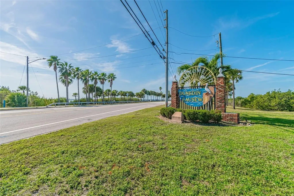 1340 Bayshore Boulevard Dunedin FL 34698