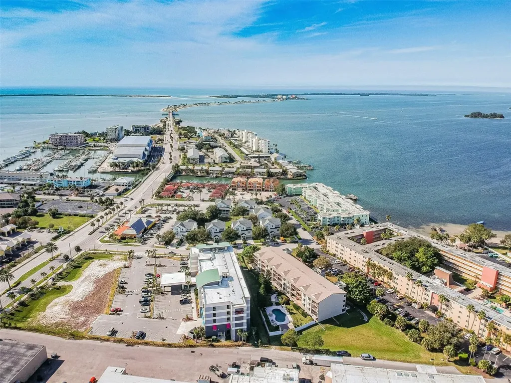 1340 Bayshore Boulevard Dunedin FL 34698