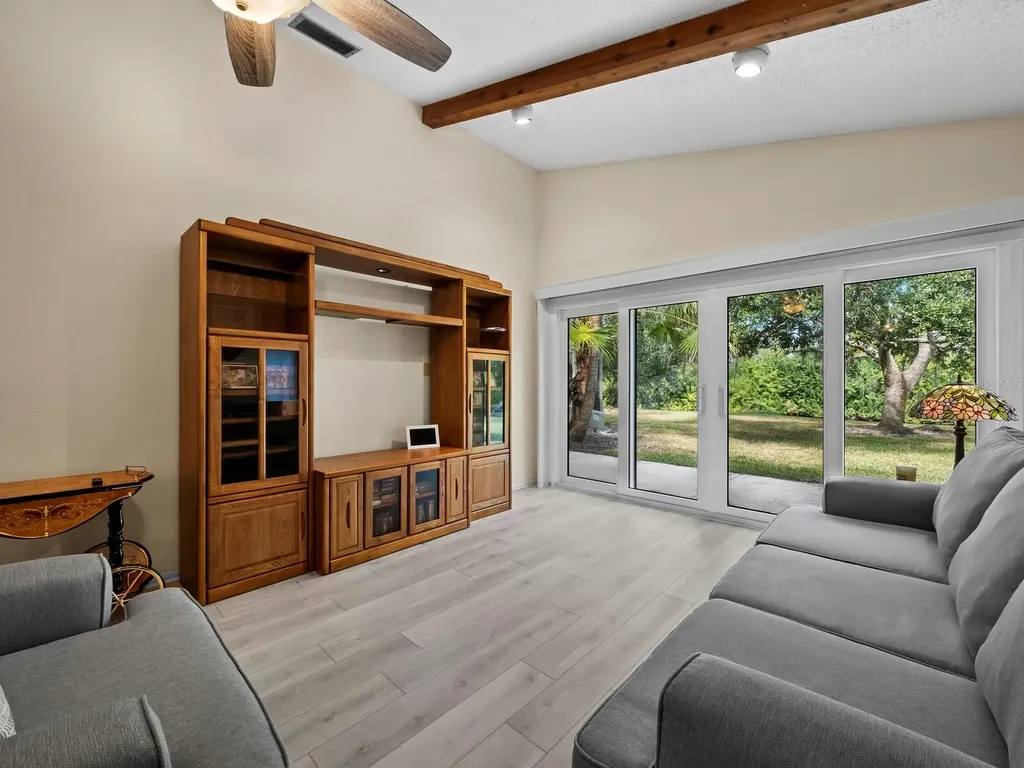 4133 Carriage Drive Sarasota FL 34241