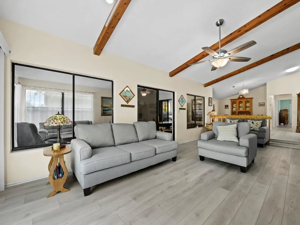 4133 Carriage Drive Sarasota FL 34241