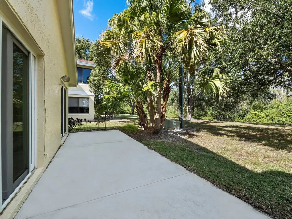 4133 Carriage Drive Sarasota FL 34241